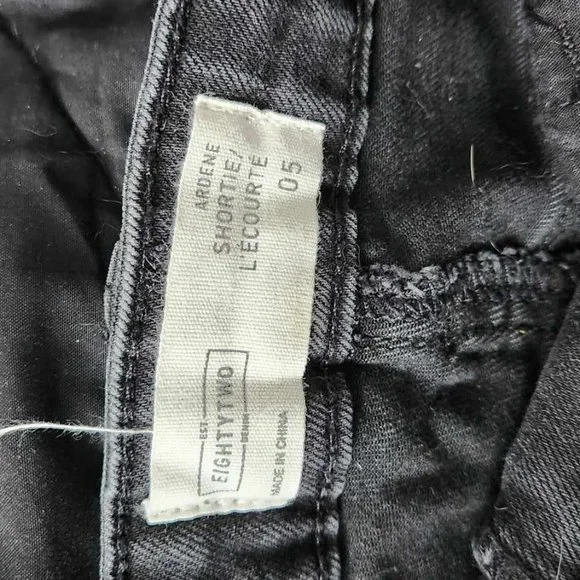 short - Picture 2 of 2